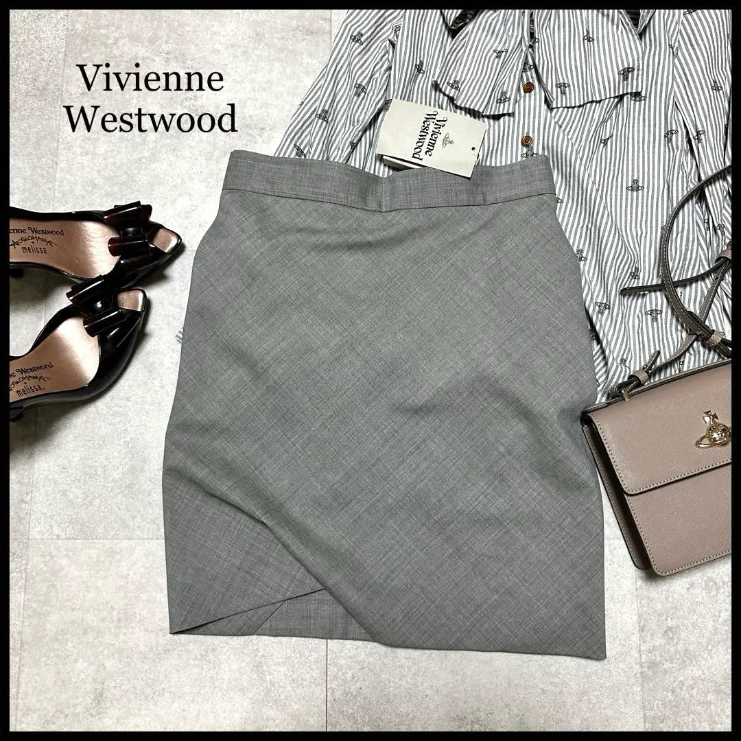 Vivienne Westwoodチェック柄タイトスカート Vivienne Westwood（ヴィヴィアンウエストウッド）の「TARTAN