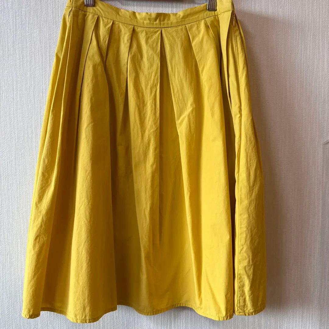 Thumbnail of Yellow flared skirt, knee-length, 100% cotton