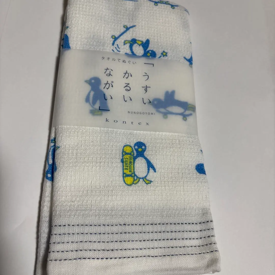 Thumbnail of Cloth Calendar: Skateboard Penguin