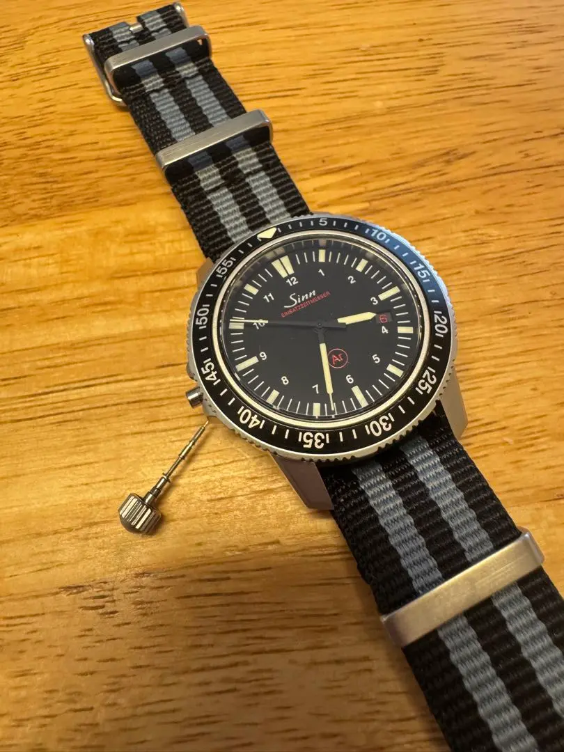 良品Sinn ジン 603 EZM3 ベゼル新品OH済みメンズ 腕時計中古 603.EZM3 ジン(Sinn) 603.EZM3 中古品 | 東京・大阪の高級