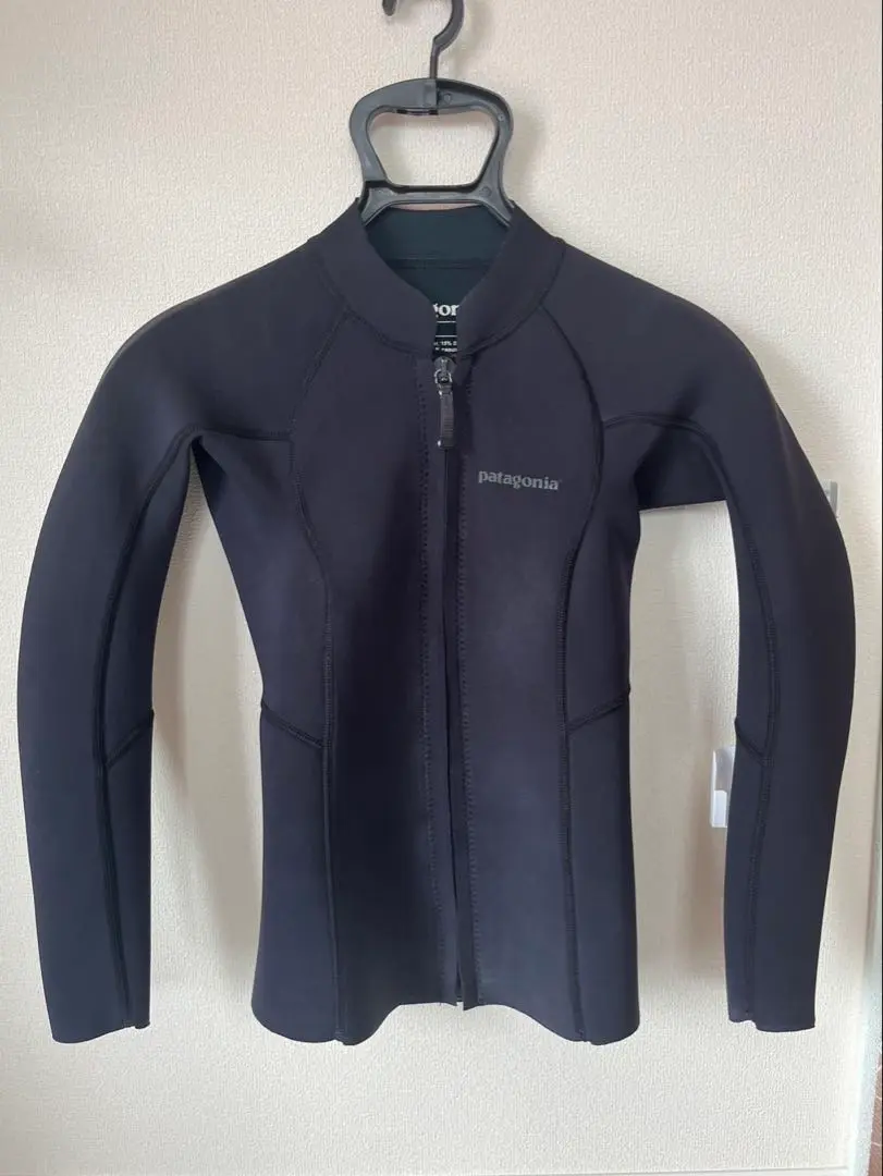 美品！patagonia ネイビー タッパー レディース　サイズ2 美品！patagonia ネイビー タッパー レディース サイズ2 - メルカリ