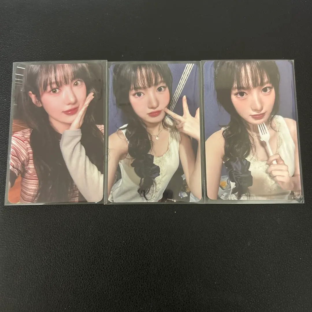 Thumbnail of Sui Trading Card Set of 3