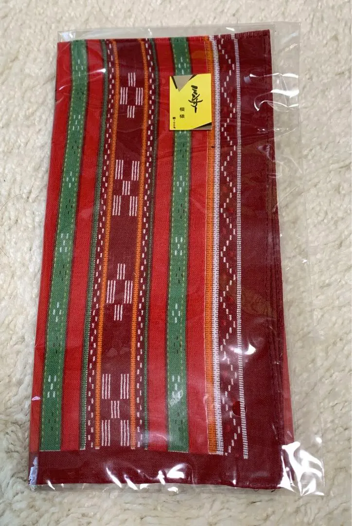 【新品】沖繩　ミンサー紋樣　手帕　紅　棉100% 土產　傳統 的縮圖