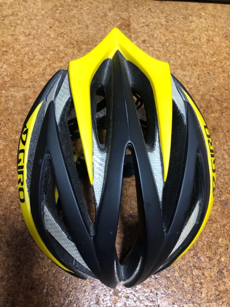 GIRO ジロ　ヘルメット　アームストロング　Ｍサイズ　livestrong 2025年最新】GIRO LIVESTRONGの人気アイテム - メルカリ