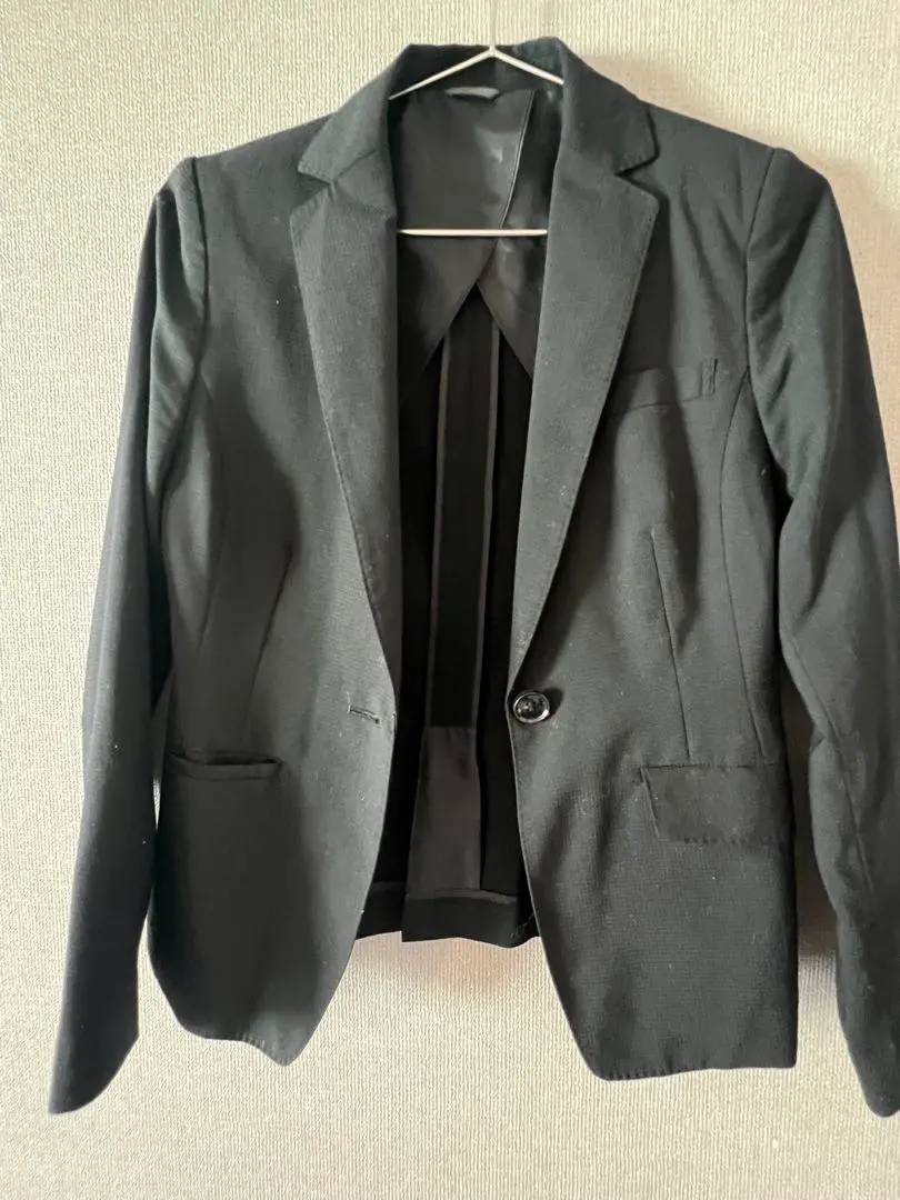Thumbnail of Aoyama Black Suit Jacket, Size 7