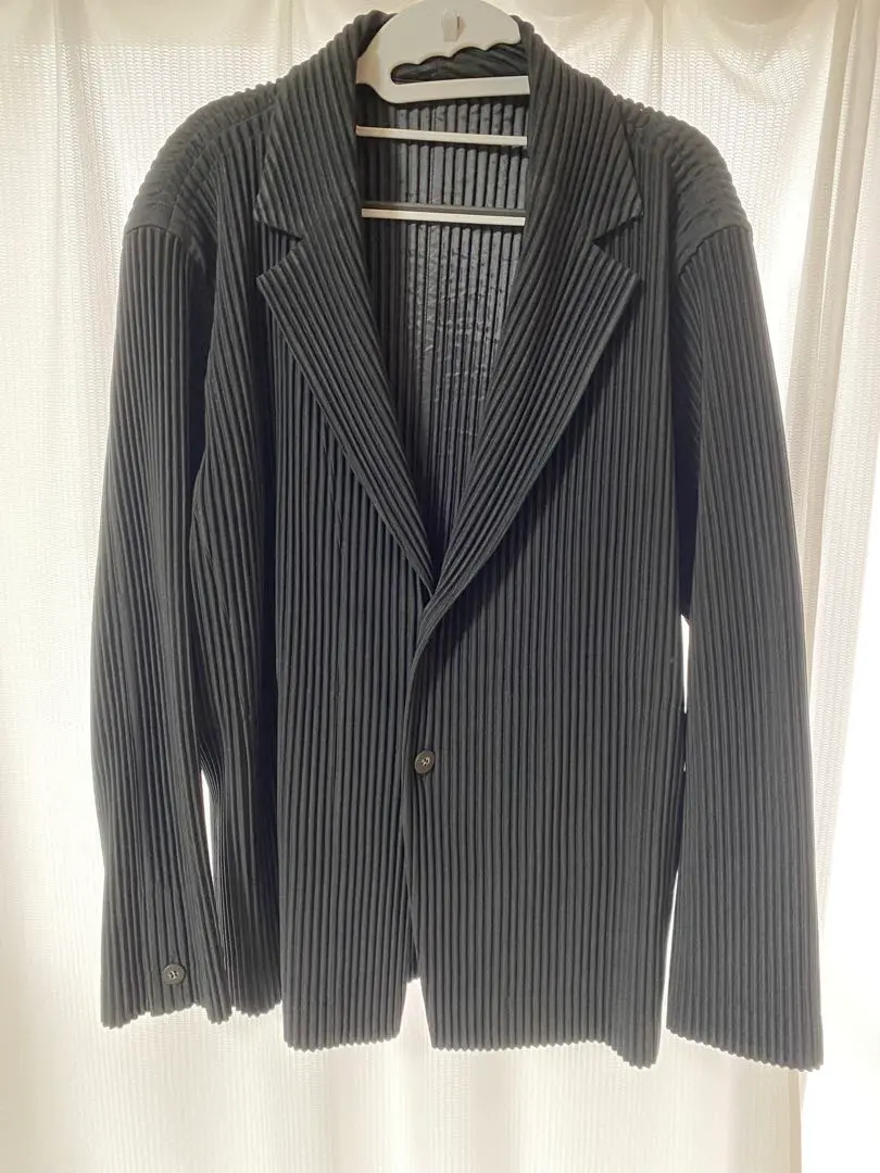 Thumbnail of HOMME PLISSÉ ISSEY MIYAKE pleats set up