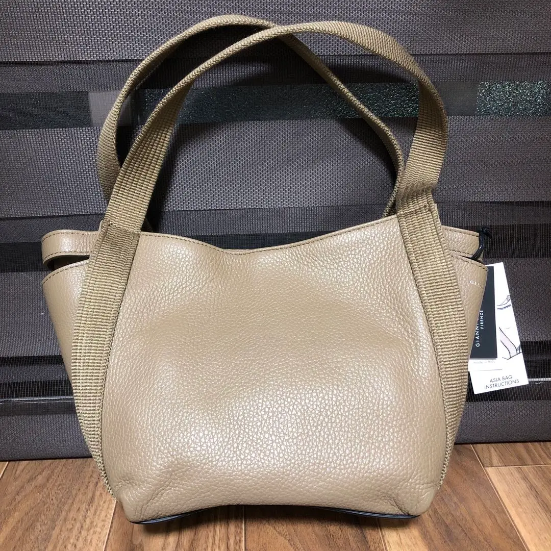 美品　ジャンニキアリーニ　ASIA ルミネ大宮】GIANNI CHIARINI tote bag “ASIA” | Scrap Book