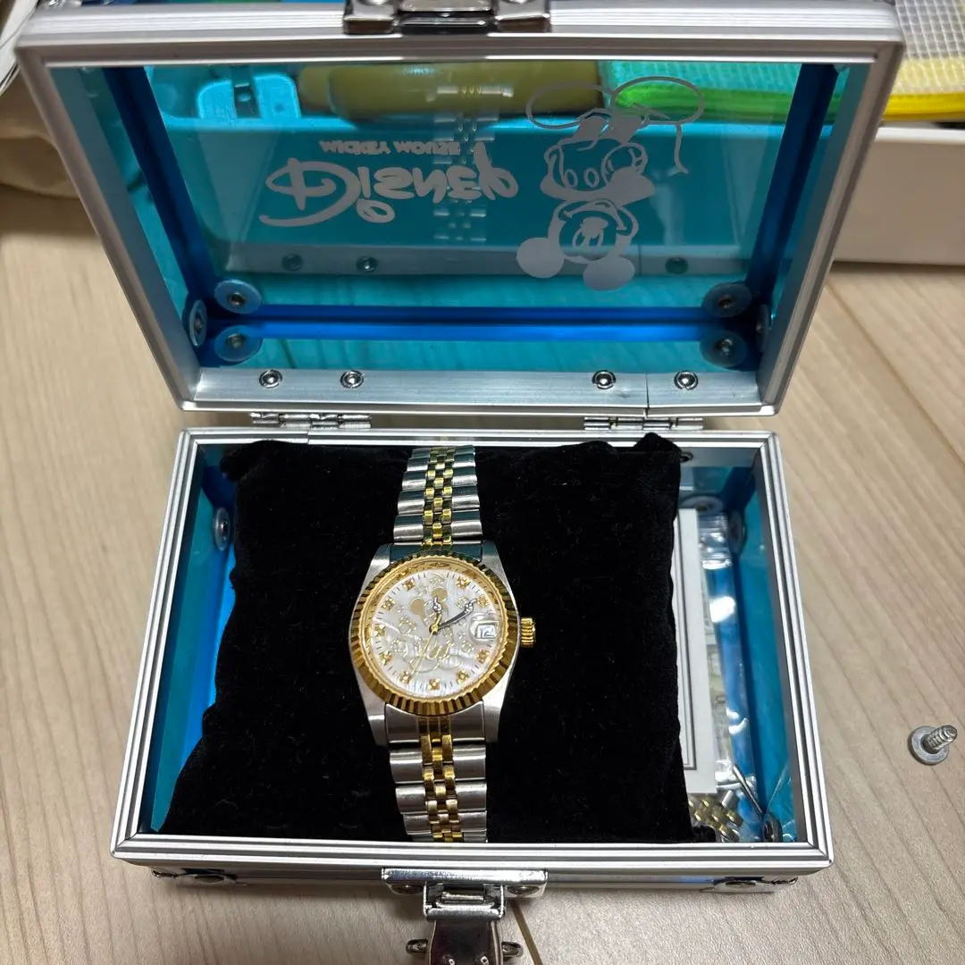⭐︎期間限定⭐︎ ディズニー ミッキーマウス 腕時計　　85周年限定 箱付き 極美品 71C7bkvib8L._UY900_.jpg