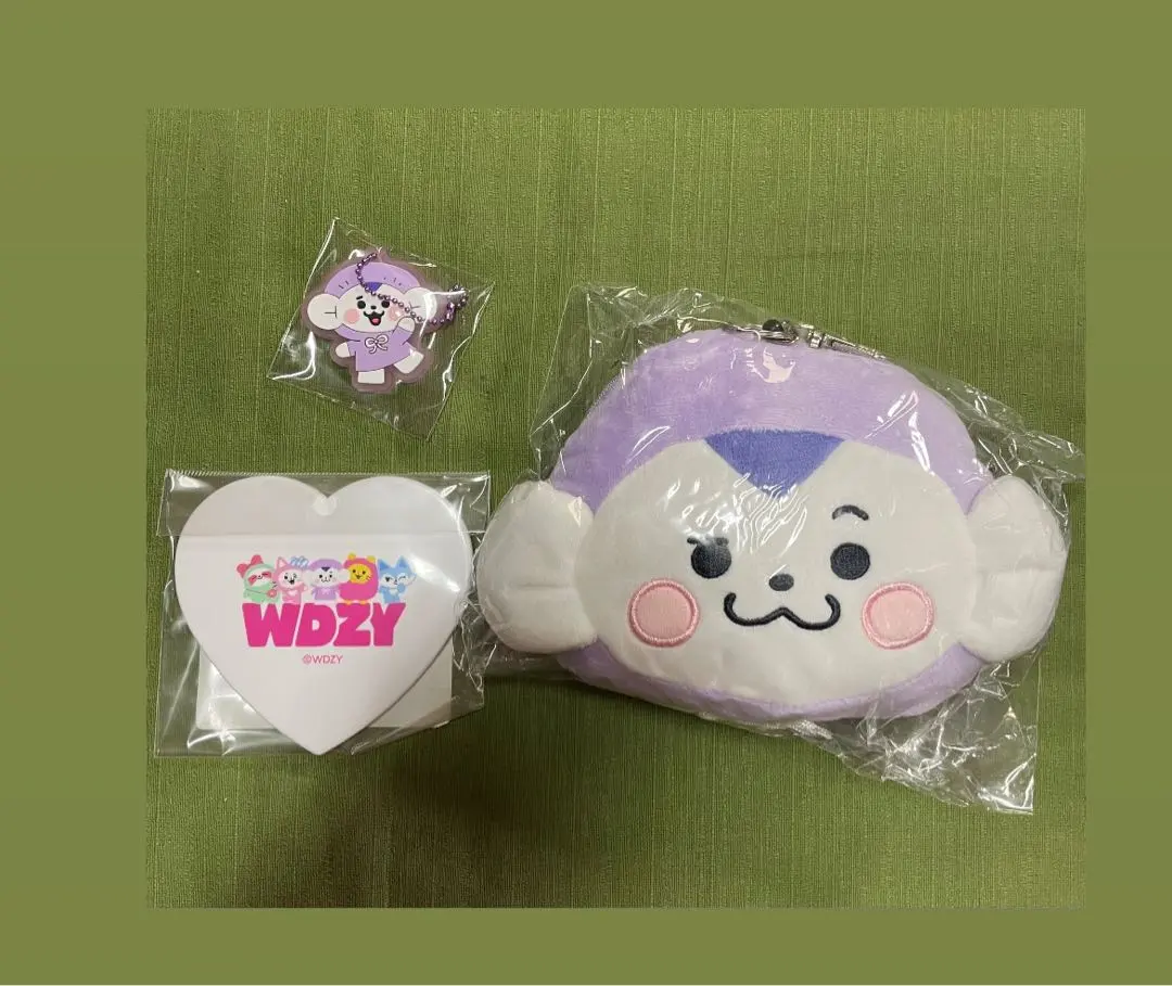 Amazon.co.jp: 公式 WDZY TUK ぬいぐるみパスケース ITZY