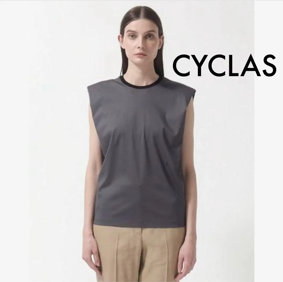 2025年最新】CYCLAS Tシャツ・カットソーの人気アイテム - メルカリ