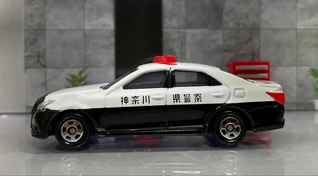 Thumbnail of ★ Tomica Gift (Individual) Toyota Crown Athlete Patrol Car ①