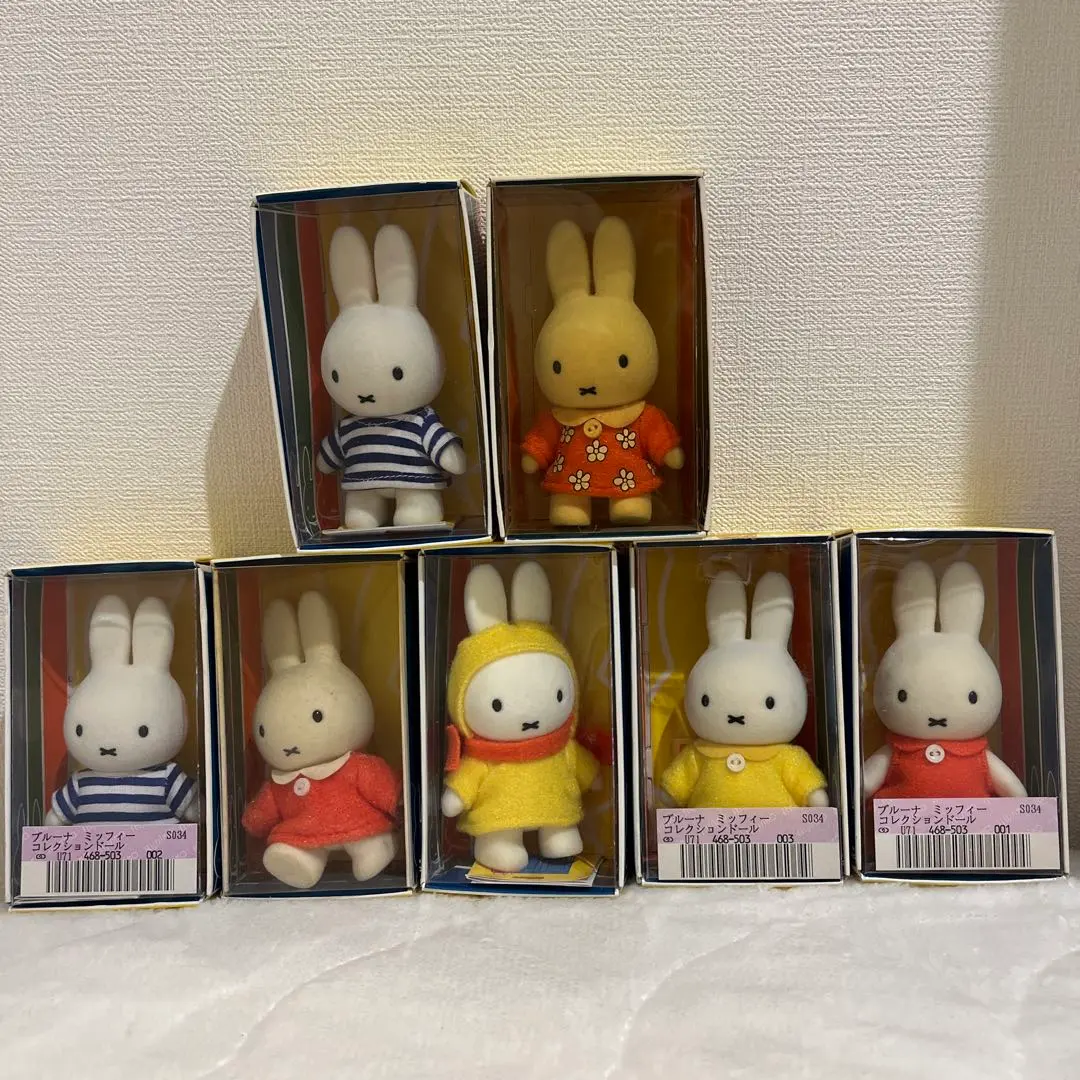 Amazon | 4体セット ミッフィー Dick Bruna LITTLE COLLECTION