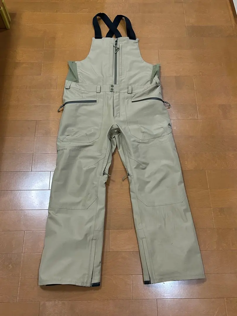 tsukasa様用　BURTON RESERVE BIB スノーボードパンツ tsukasa様用BURTON RESERVE BIB スノーボードパンツ