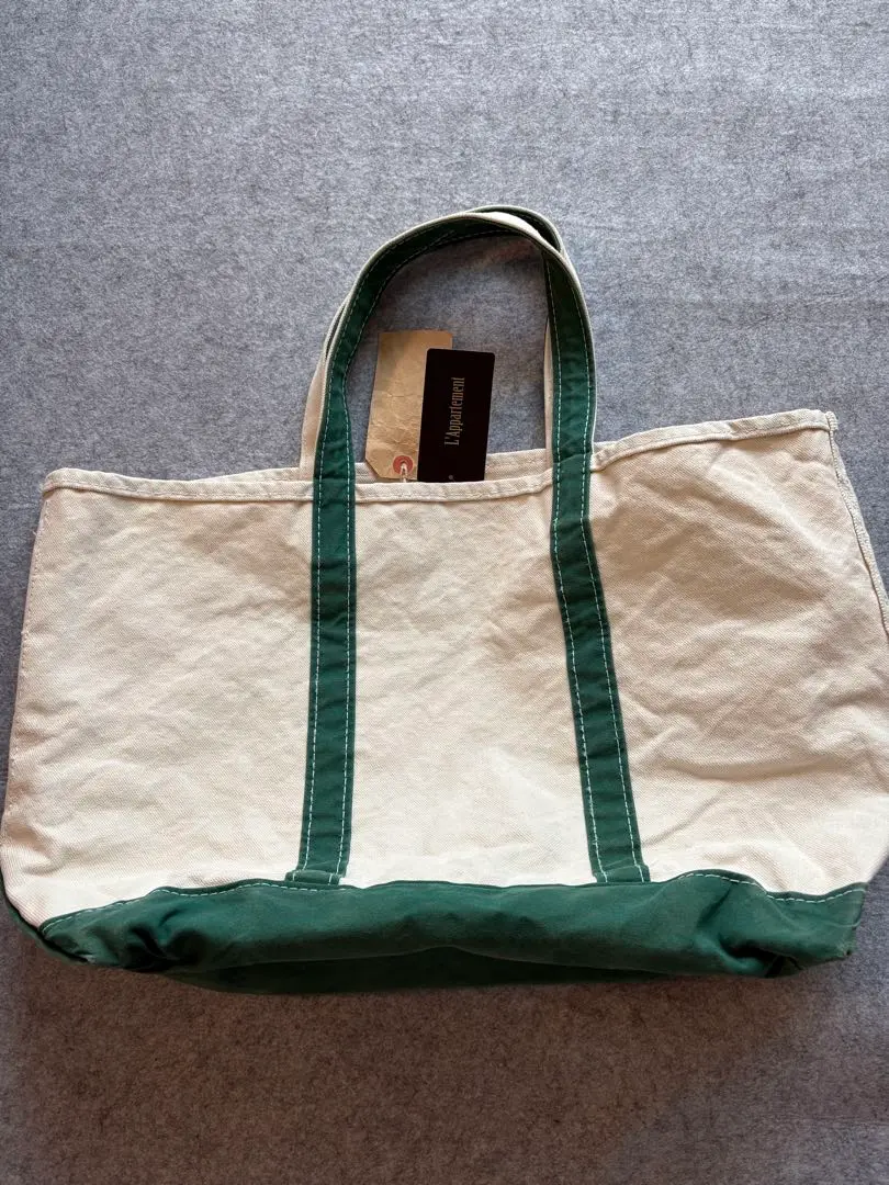 新品⭐️別注 アパルトモン エルエルビーン キャンバスミディアム トートバッグ M 商談中☆アパルトモン☆L.L.Bean トート☆ミディアム☆ワッペン