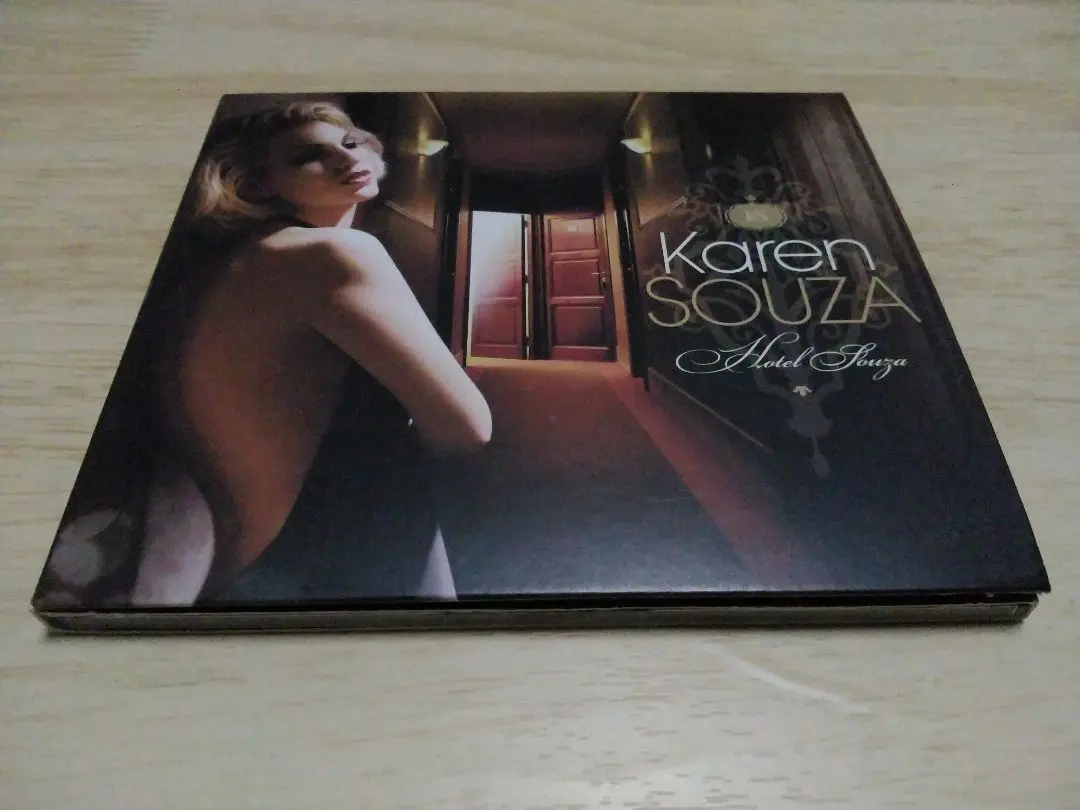 2025年最新】karen souzaの人気アイテム - メルカリ