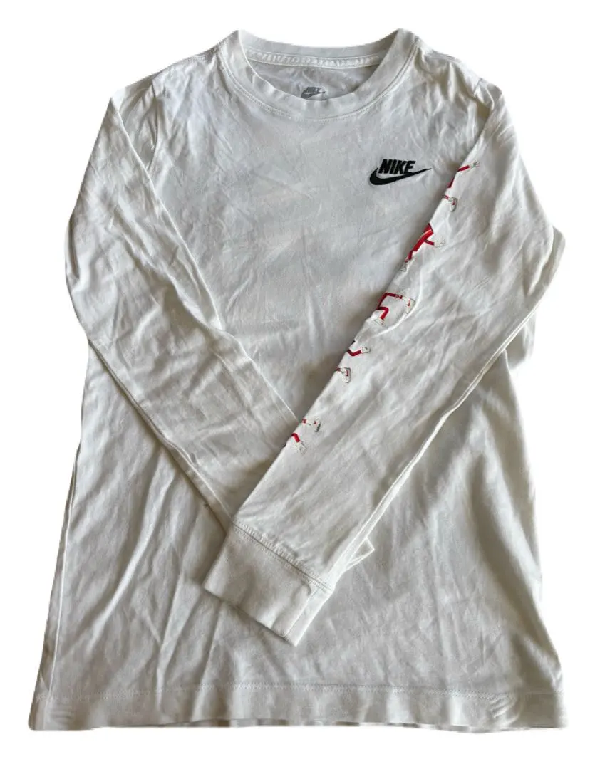 NIKE長袖T恤 的縮圖