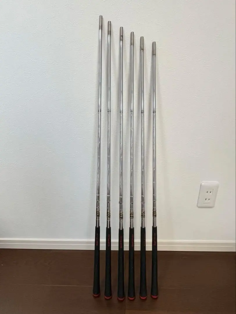 Thumbnail of Iron shaft set of 6, Flex S, Dynamic Gold S200