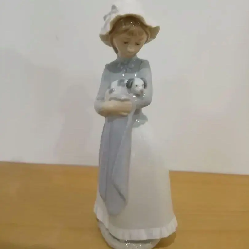 リヤドロ　女性と犬の陶器フィギュア LLADRO リヤドロ 待ってたよ 陶器置物 犬と少女