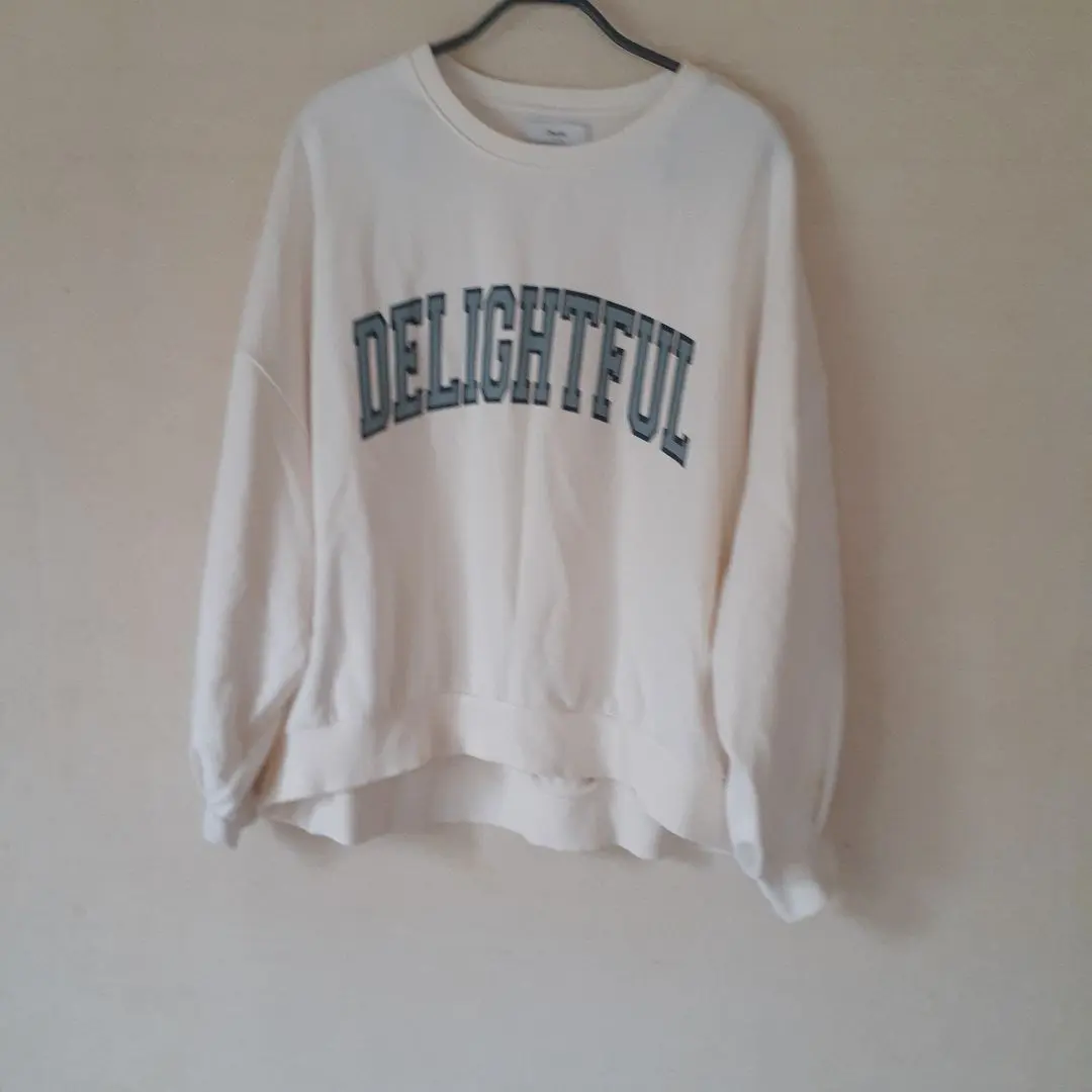 Thumbnail of Discord ☆ Print Sweatshirt White ☆ College Logo ☆ Oversized