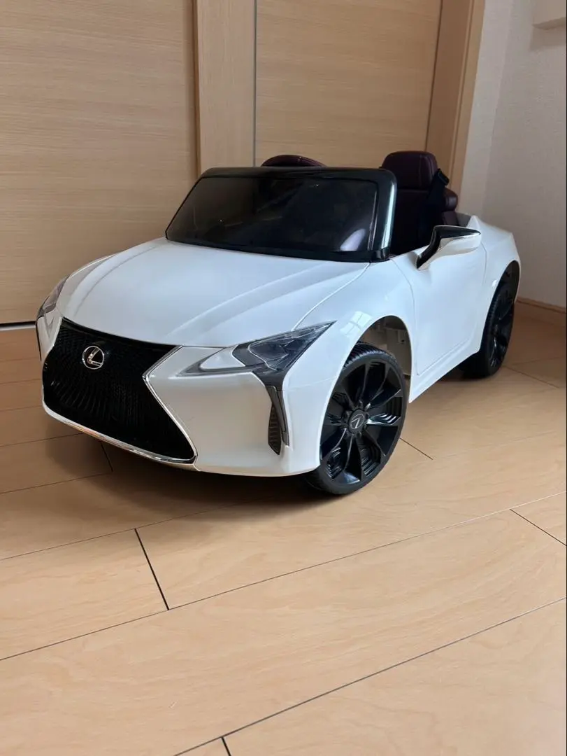 18FF1330 子供用 LEXUSレクサス LS460 電動自動車 幼児用 レクサス LS460 充電式 電気自動車 の通販 by りょう