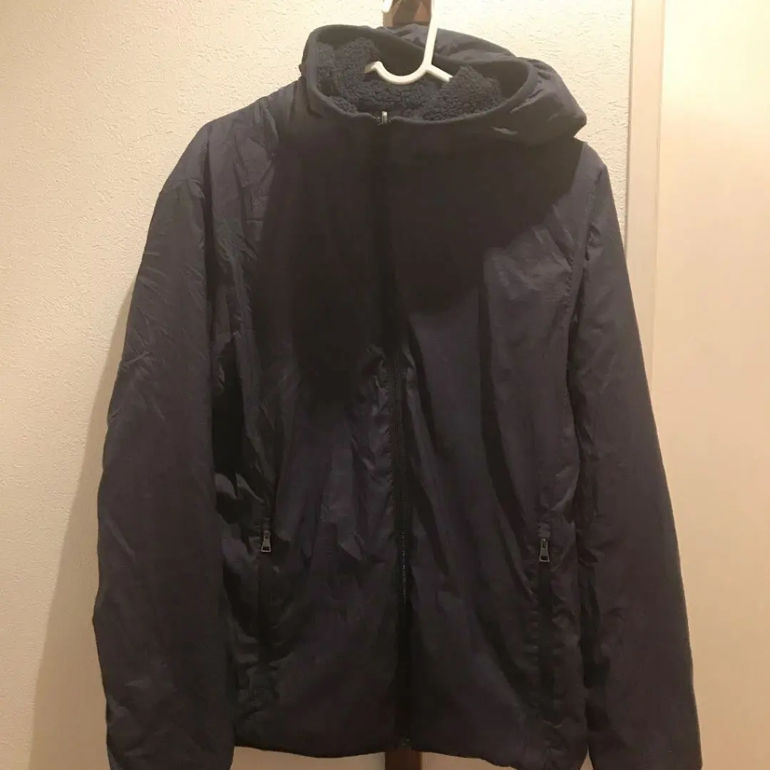 ☆ 正在降價 ☆ UNIQLO 雙面穿夾克 海軍藍 的縮圖