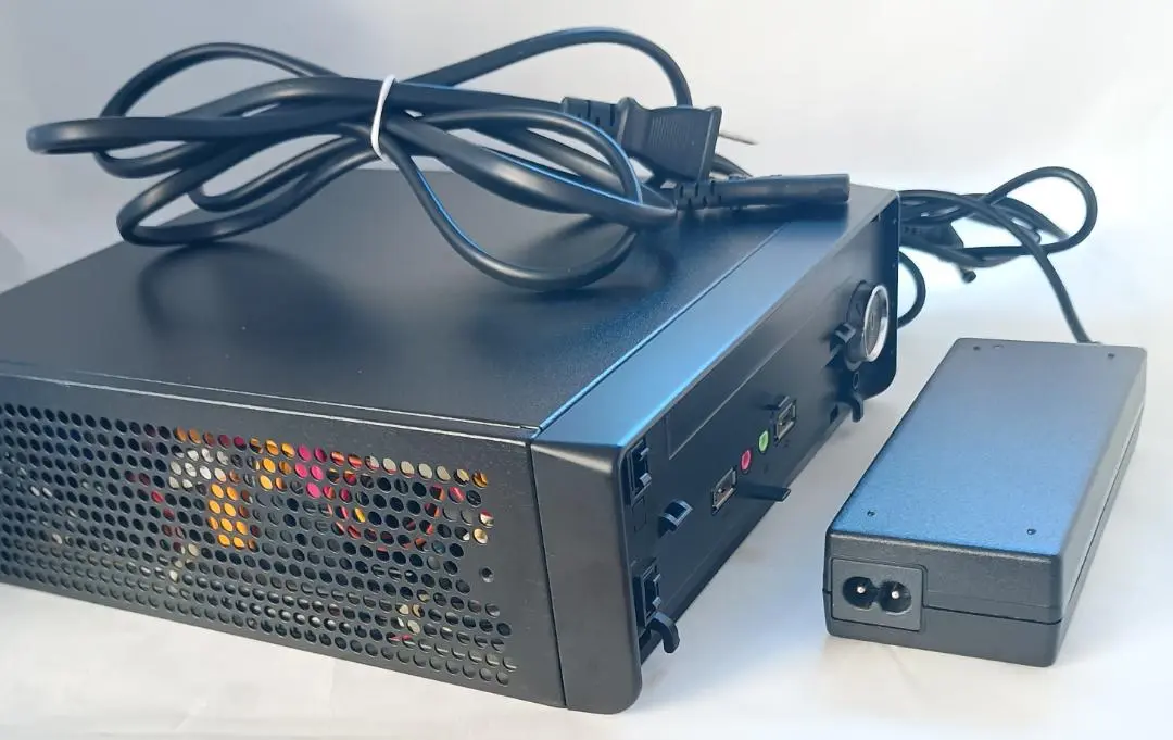 Shuttle ベアボーンキット 自作PC練習に 特集】あの人(メーカー)は今……懐かしのキューブ型PCで人気を呼ん