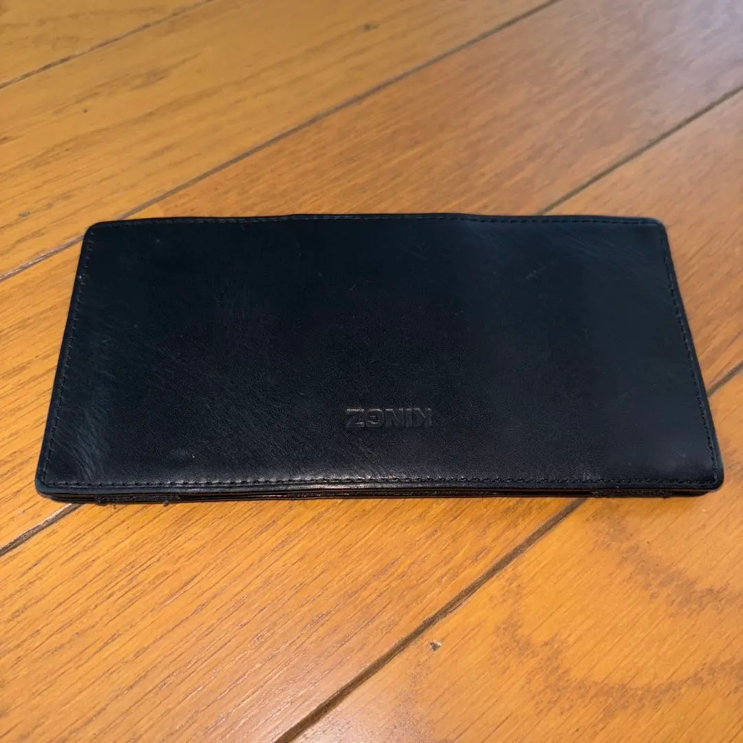KINGZ トリックウォレット ブラック まるで手品のようなトリックが隠された、スリムウォレットが