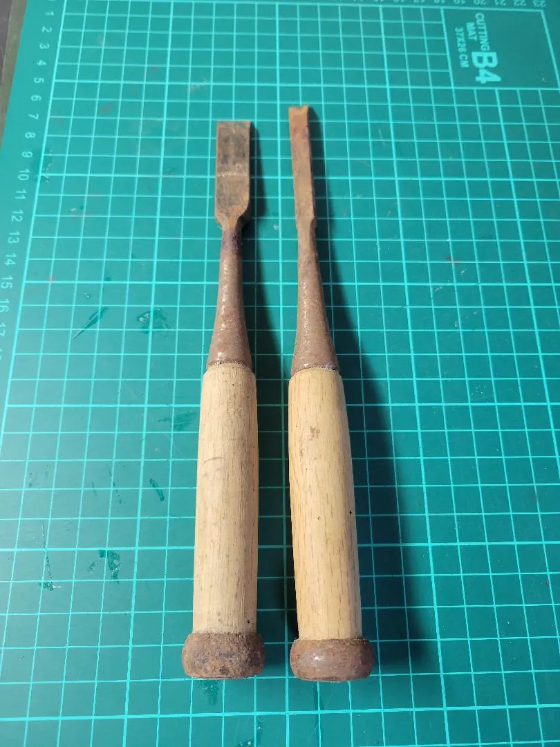 Thumbnail of Carpenter's Tools DIY Chisels (2) & Plane Set