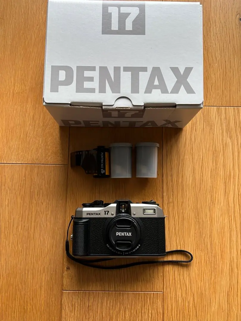 新品未使用に近い　PENTAX 17 ダークシルバー 新品)PENTAX (ペンタックス) 17 ダークシルバー（商品ID