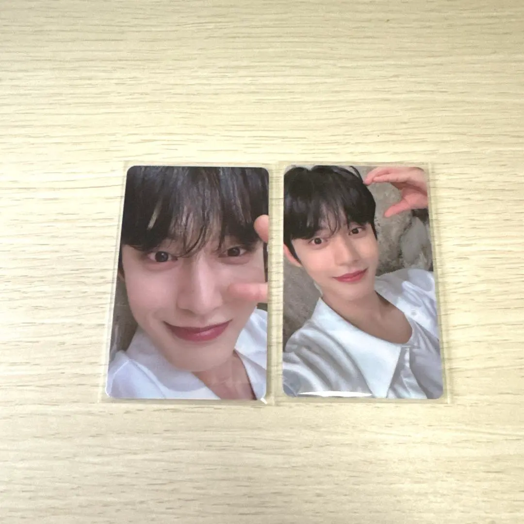Thumbnail of Kim Ji-eun trading card