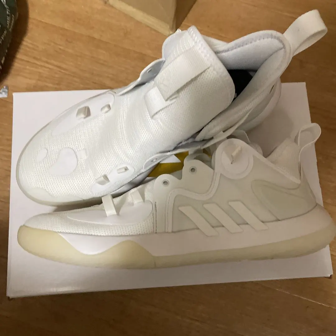 adidas - ★人気 格安 アディダス ハーデンステップバック２ 26.5 ブランド バッシュ Amazon | [アディダス] バスケットボールシューズ ハーデン