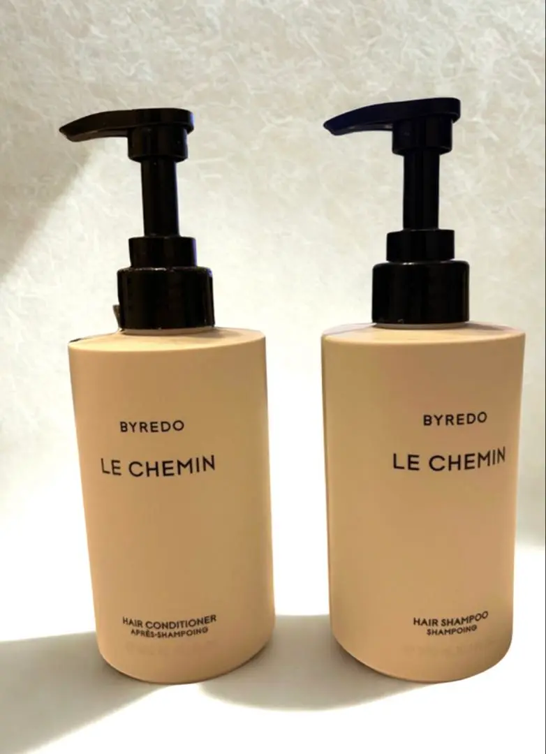 未使用品　BYREDO バイレードLE CHEMIN シャンプー等 4点　非売品 未使用品 BYREDO未使用品バイレードLE CHEMIN シャンプー等 非売品