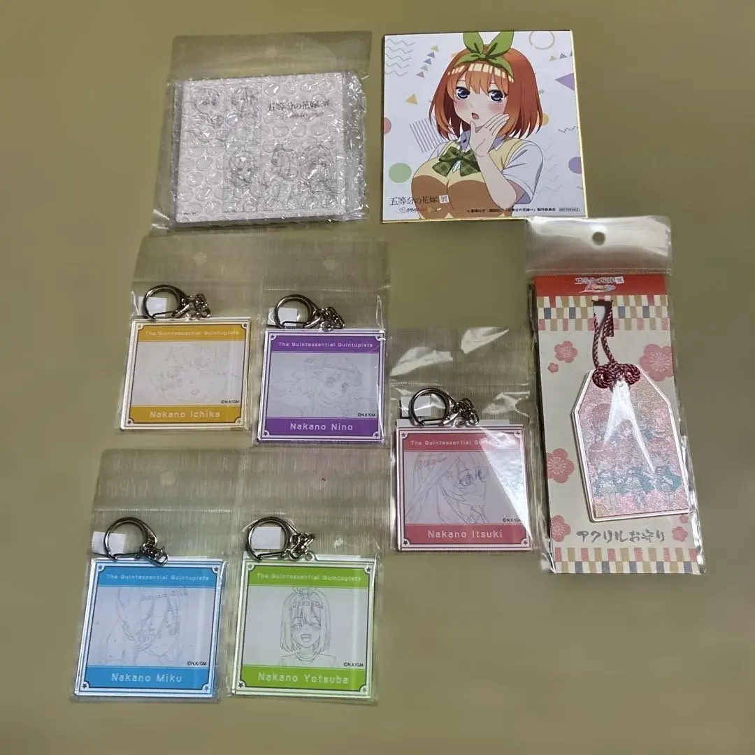 Thumbnail of The Quintessential Quintuplets merchandise set