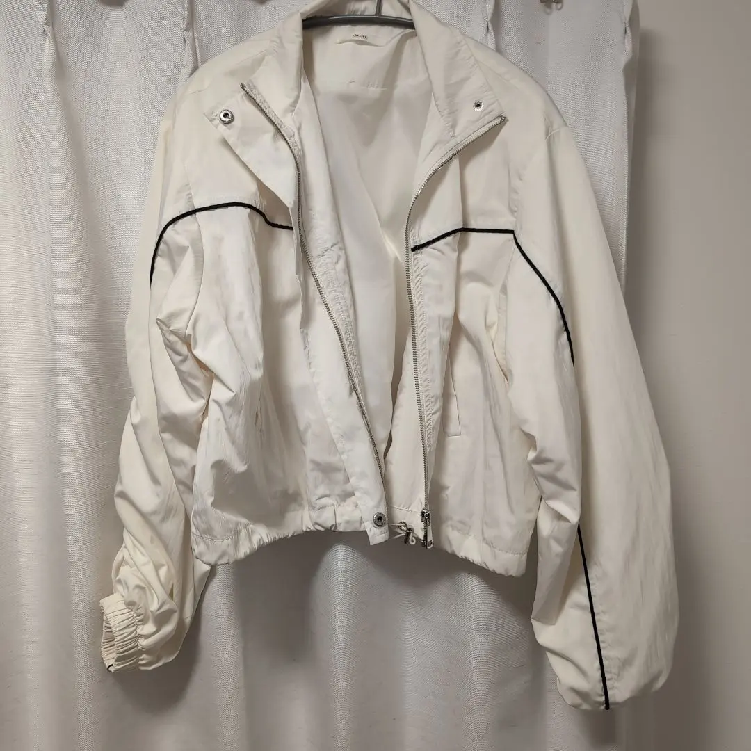Thumbnail of White Cropped Jacket CIAOPANIC
