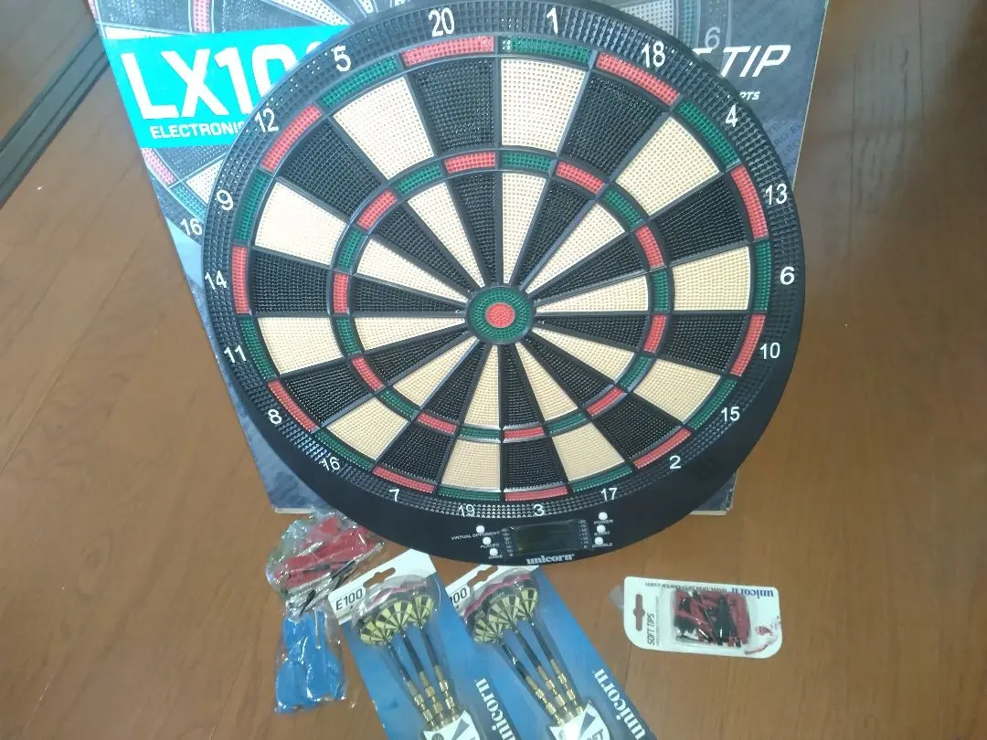 【本物・麻製・ビンテージ品】ハードダーツボードセット　ユニコーン 本物・麻製・ビンテージ品】ハードダーツボードセット