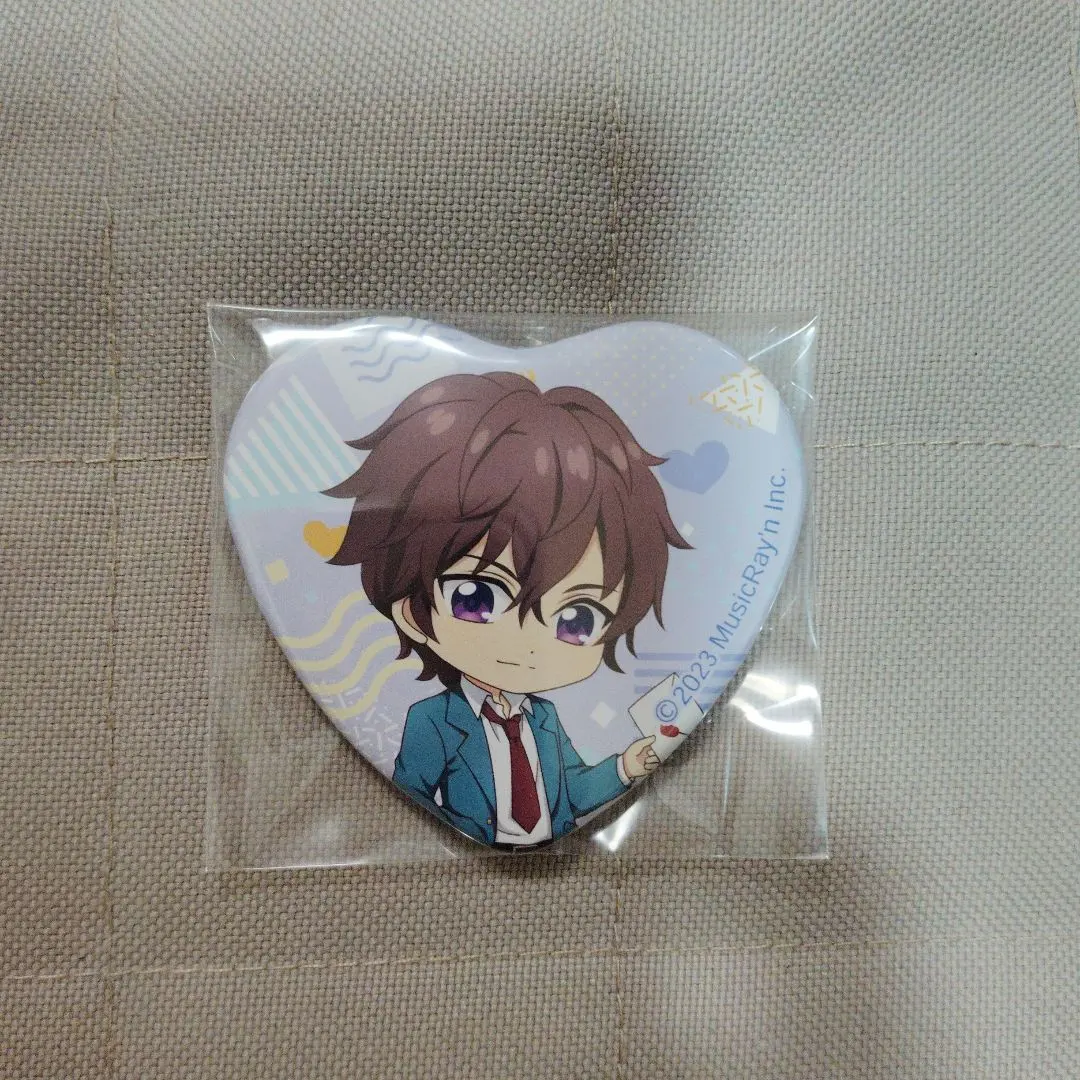 Thumbnail of HoneyWorks Exhibition - Yu Setoguchi Heart Can Badge