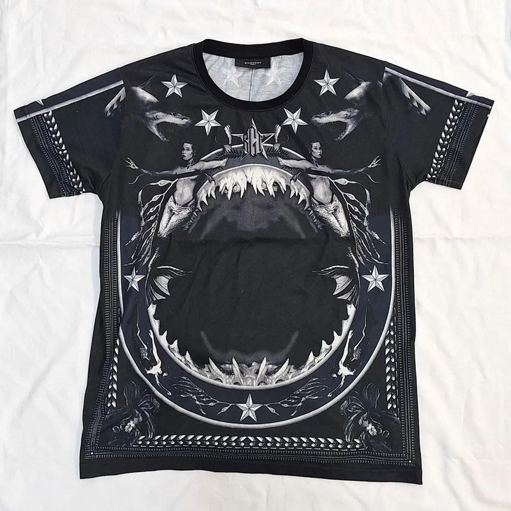 【ジバンシィ】アクアスターストーリー コットンプリントTシャツ GIVENCHY(ジバンシィ) / スタープリントTシャツ/阪急うめだ本店