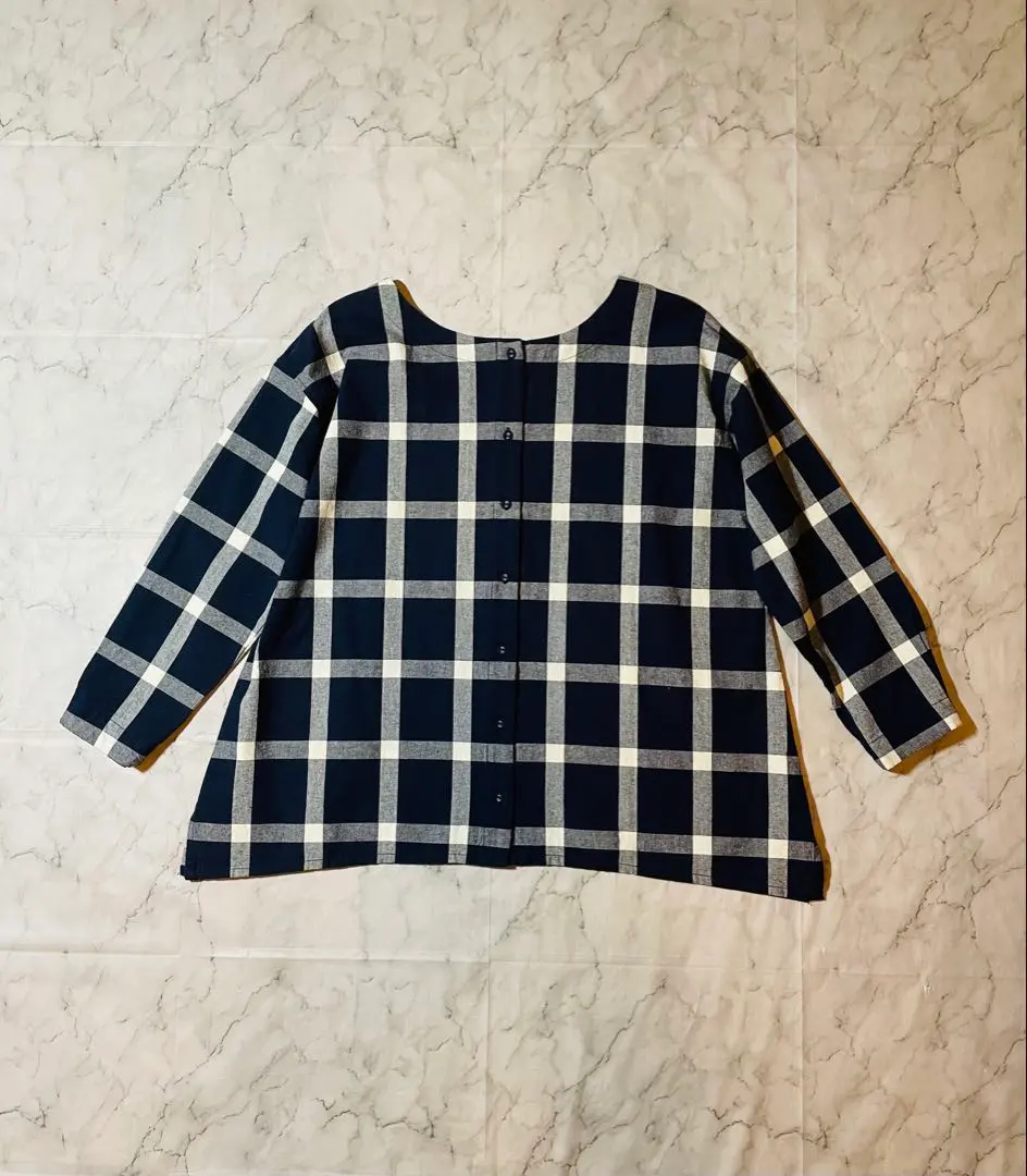 Thumbnail of Final Price: ATELIER EQUAL Reversible Cut-and-Sew