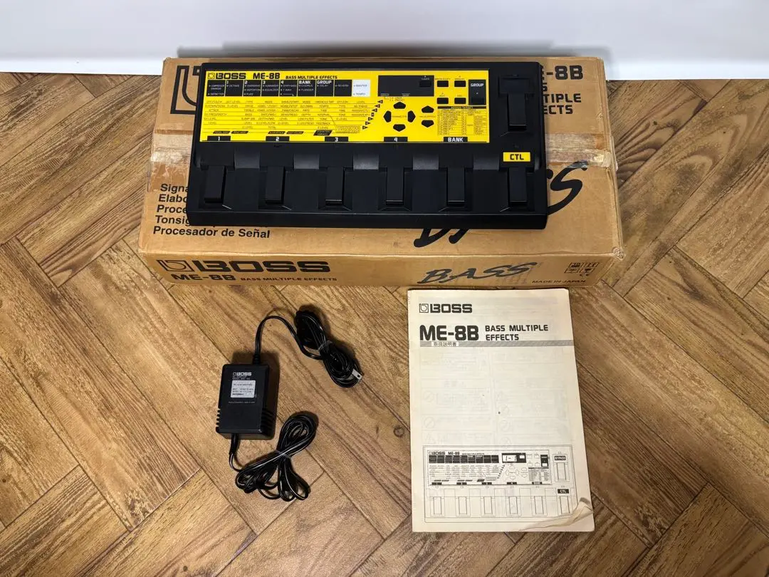 BOSS ME-8B + エフェクターケース + BOSS FS-5L Yahoo!オークション - BOSS ME-8B + エフェクターケース