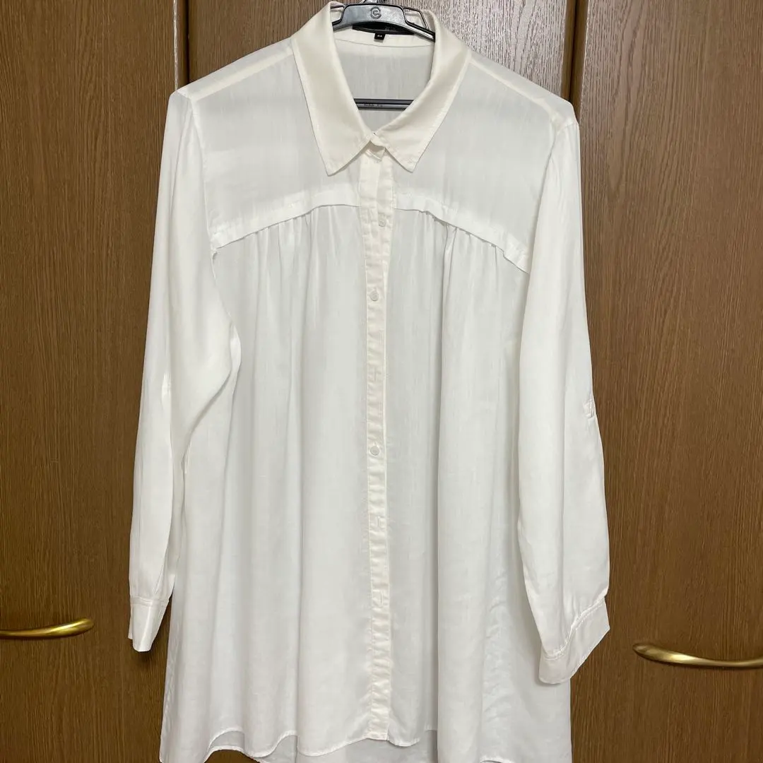 Thumbnail of 22 OCTOBRE Long White Shirt 44