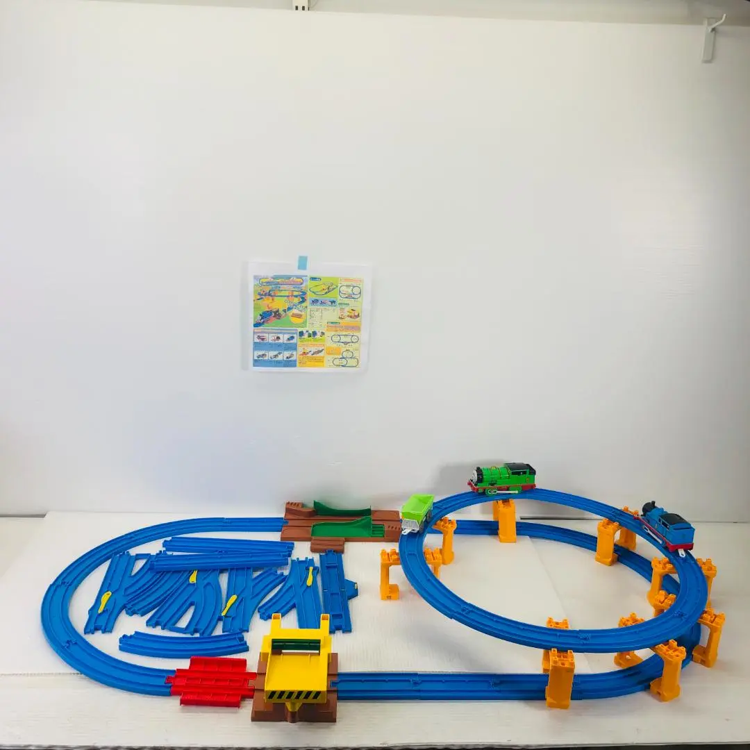 プラレール トーマス&バッシュの丸太つみおろしセットとプラレール ダッシュ 21YU-eCX2sL._AC_UF894,