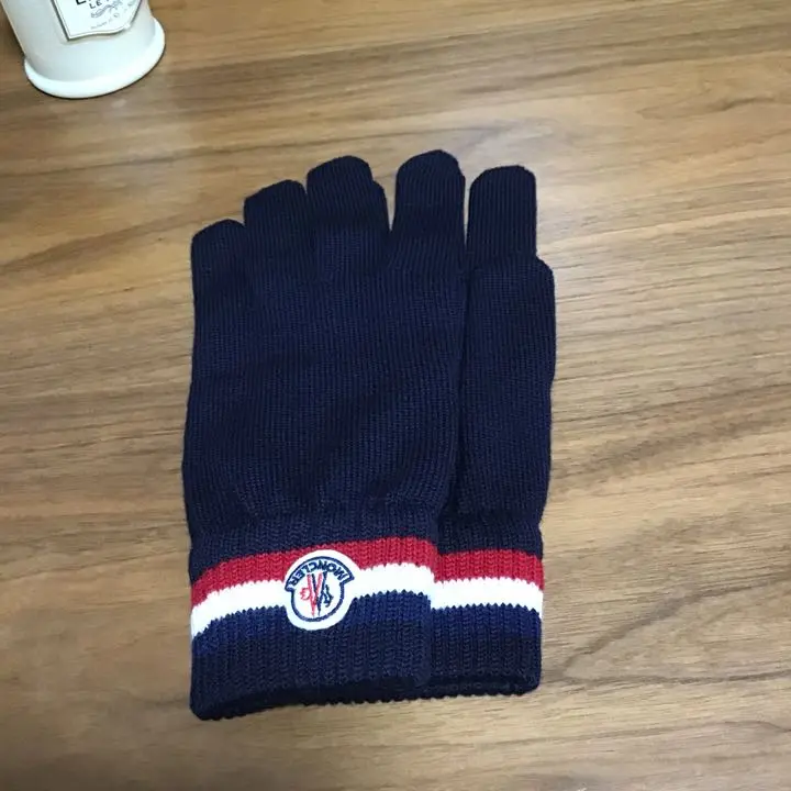 2025年最新】MONCLER メンズ 手袋の人気アイテム - メルカリ