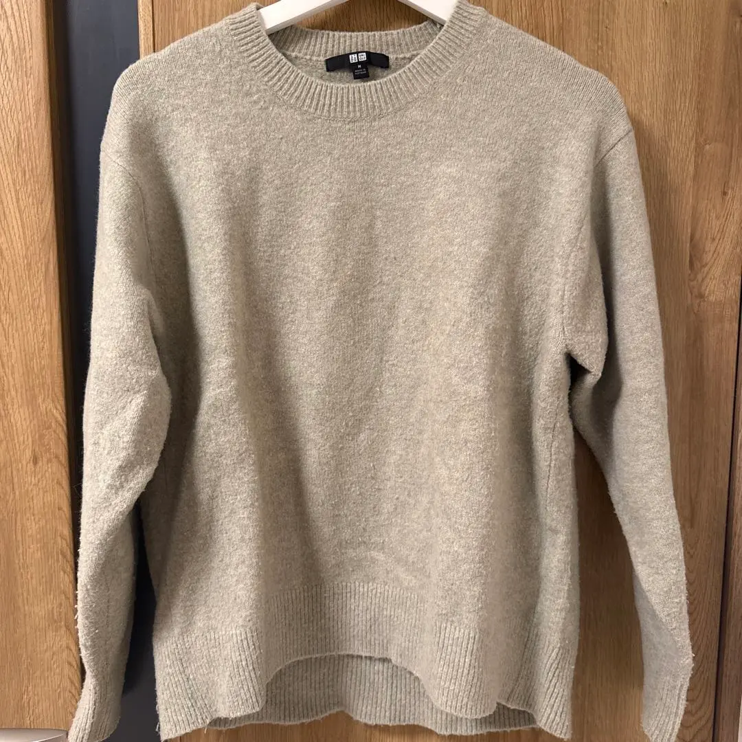 Thumbnail of UNIQLO Souffle Yarn Knit