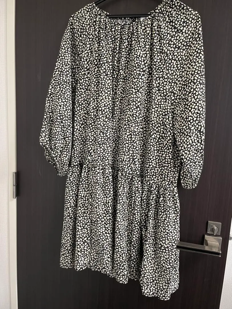 Thumbnail of H&M Floral Print Long Sleeve Knee-Length Dress