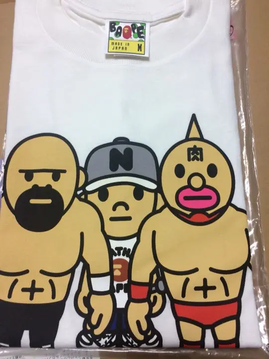 エイプコラボ　武藤敬司VSえべ藤さんAPE Tシャツバージョン2体セット エイプコラボ 武藤敬司VSえべ藤さんAPE Tシャツバージョン2体セット