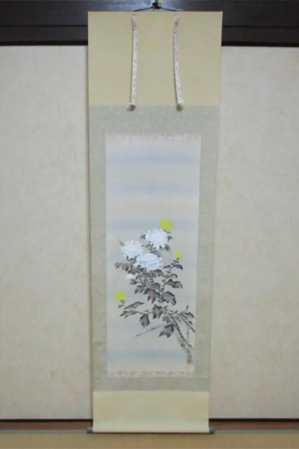 掛軸 水墨山水 共箱付き 稲川光風 狩野派直系 床掛け 絹本 風景画 掛軸 水墨山水 共箱付き 稲川光風 狩野派直系 床掛け 絹本 風景画