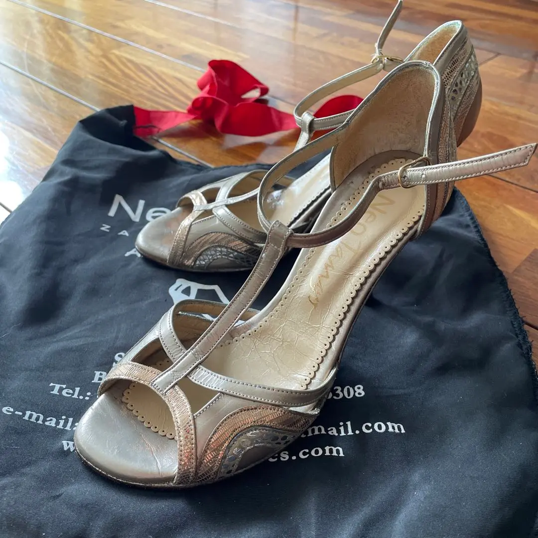 ソムーシー【新品未使用】Neo Tango 女性用ハイヒール 2025年最新】Neo Tango 女性用シューズの人気アイテム - メルカリ