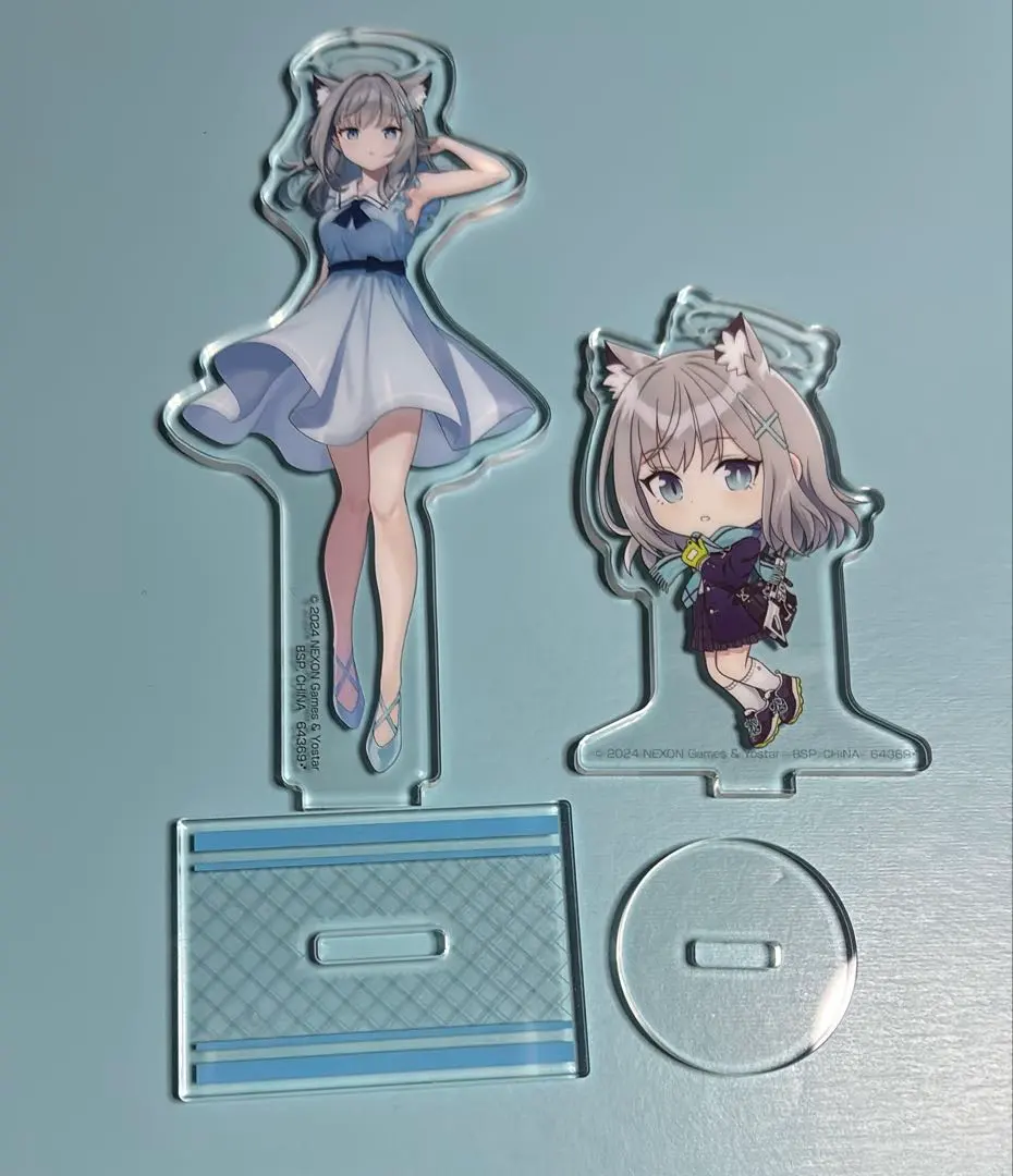 Thumbnail of Blue Archive Ichiban Kuji G.I Prize: Shiroko Acrylic Stand Set