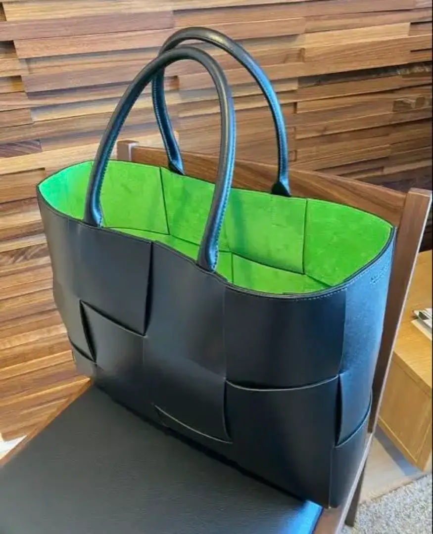バ*ー様 Bottega Veneta アルコ　トート　ラージ BOTTEGA VENETA ボッテガヴェネタ ラージ アルコ トートバッグ