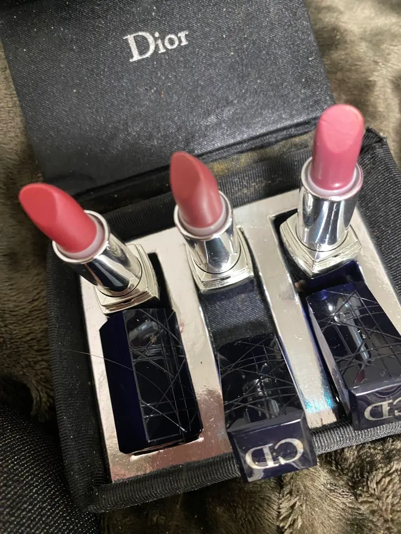 【新品、未開封】Christian Dior 口紅セット 3本 2025年最新】dior 口紅 三本セットの人気アイテム - メルカリ